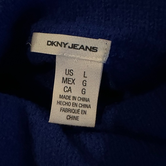 DKNY navy blue turtleneck sweater L - Picture 2 of 3